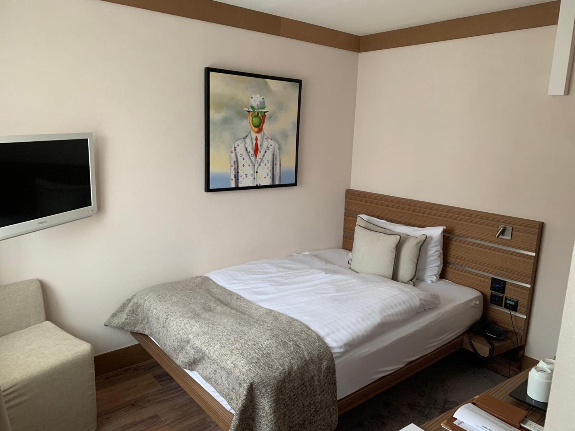 Hotel Rallye & Entrees Aux Bains De La Gruyere Bulle Exterior photo